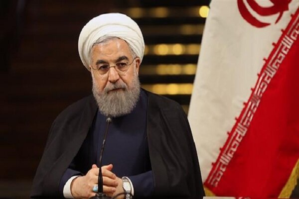 روحاني: تدشين المشاريع الاقتصادية يدلل على الرد الحازم والواضح للشعب الايراني على الحظر