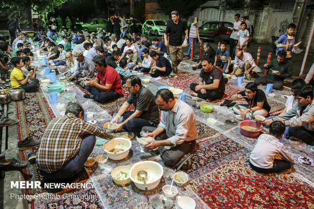 موائد افطار رمضان المبارك