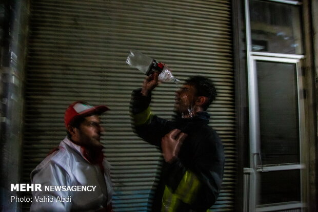 Roofed bazaar in Tabriz on fire 