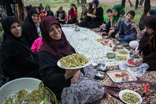 پنجاهبهدر؛ ضیافت باران در پناه باغستان قزوین