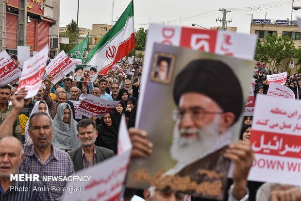 راهپیمایی مردم شیراز در حمایت از بیانیه شورای عالی امنیت ملی
