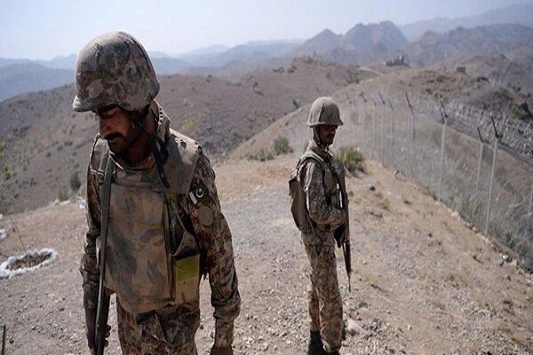 Iran, Pakistan Border fencing begins