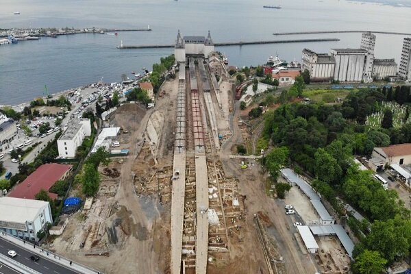 Haydarpaşa’da ortaya çıkan 1700 yıllık tarih havadan görüntülendi