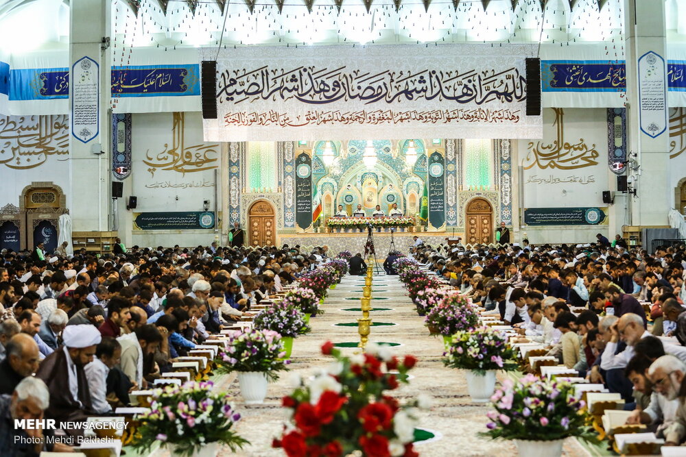 Holy month of Ramadan rituals in Iran