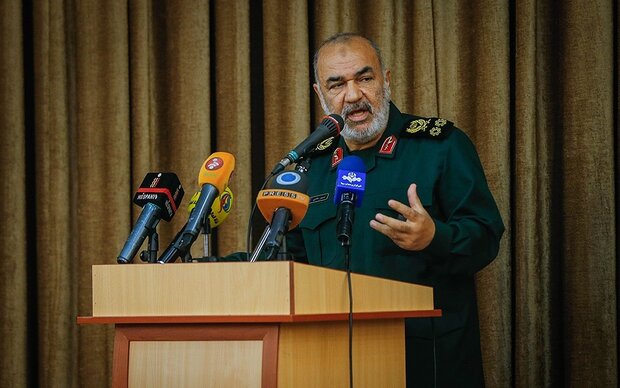 Iran capable of beating enemies in intelligence war: IRGC chief