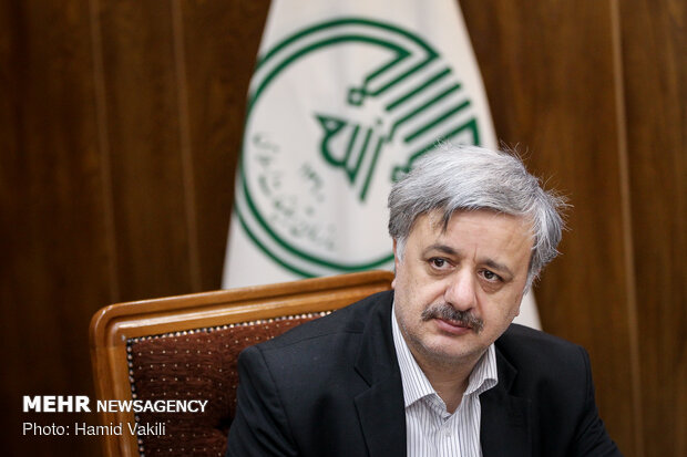 دیدار نخبگان فرهنگ و هنر افغانستانی با رئیس ساطمان تبلیغات اسلامی