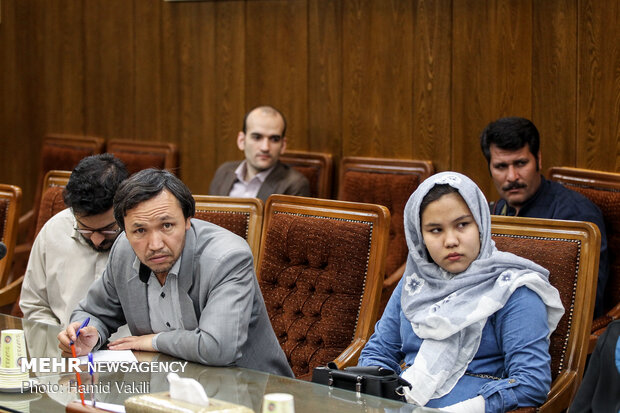 Afghan art, culture elites visit with IDO chief