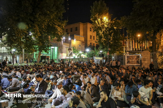 مسجد ارک میں رمضان المبارک کی راتوں میں مناجات