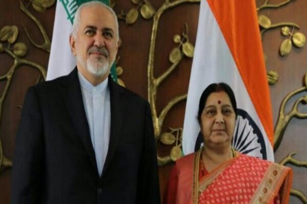 Iranian, Indian FMs discuss nuclear deal, economic coop.