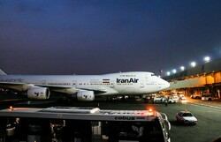 Air traffic falls 33 percent in Tehran airport