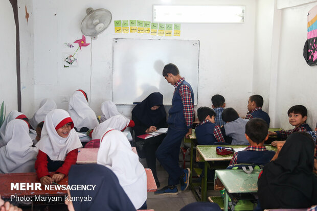 School of Afghan nationals in Tehran