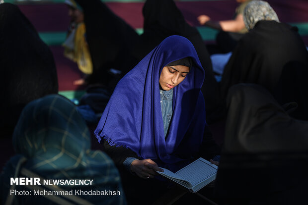 Quran recitation, Iftar banquet in one of Tehran’s main squares