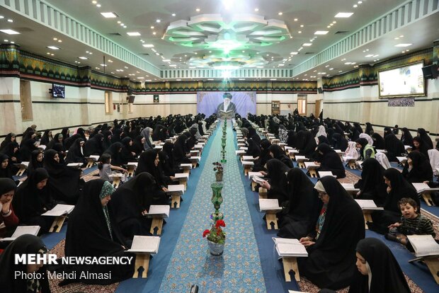 جمع خوانی قرآن کریم  در حسینیه  اعظم زنجان