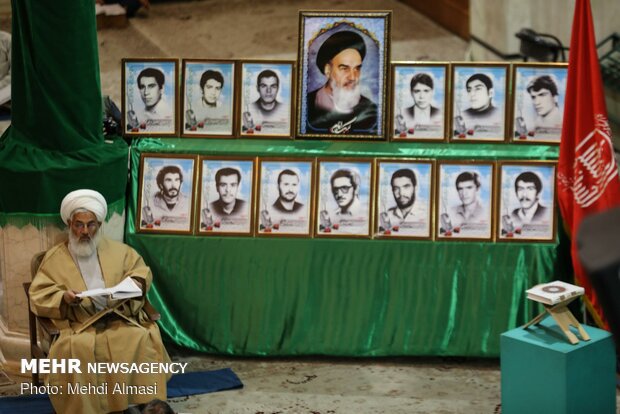 جمع خوانی قرآن کریم  در حسینیه  اعظم زنجان