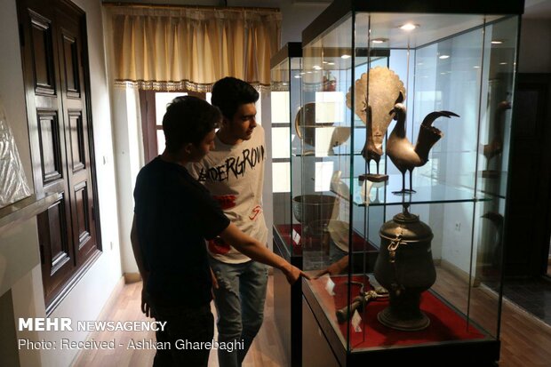 استقبال مردم از موزه مردان نمکی زنجان در روز جهانی موزه