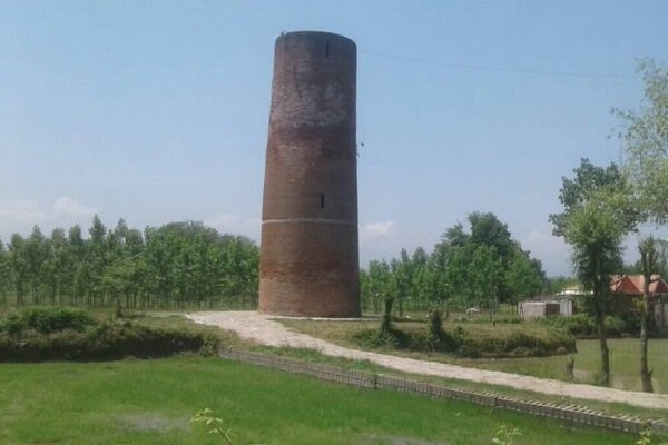 آغاز فاز دوم مرمت مناره بازار گسگر/ ارتفاع۳۰متری برج باز می گردد؟