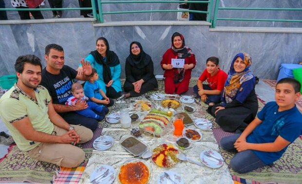 دورهمی خانواده های اصفهانی در «مهمانی با صفا» 