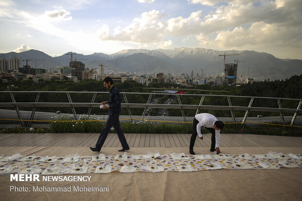 Iftar on Tehran's Nature bridge