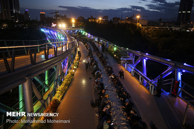 Iftar on Tehran's Nature bridge