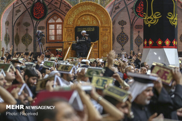 “Night of Decree” in Imam Ali (AS) shrine 