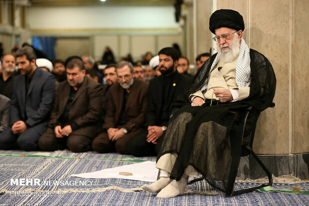 Mourning ceremony for Imam Ali (AS) with Leader in attendance