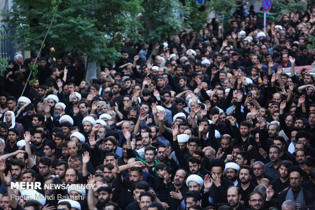 Mourning ceremony of martyrdom anniv. of Imam Ali (AS) marked in Qom