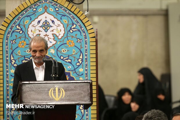 University professors, intellectuals and researchers meeting with Ayatollah Khamenei