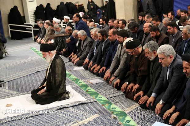 University professors, intellectuals and researchers meeting with Ayatollah Khamenei