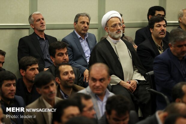 University professors, intellectuals and researchers meeting with Ayatollah Khamenei