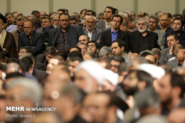 University professors, intellectuals and researchers meeting with Ayatollah Khamenei