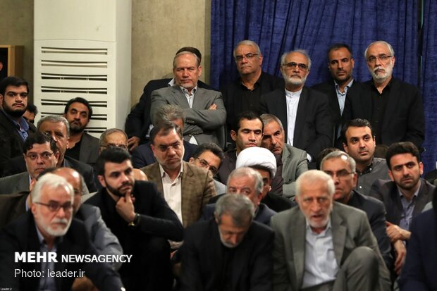 University professors, intellectuals and researchers meeting with Ayatollah Khamenei