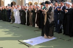 Ayatollah Khamenei to lead Eid-al-Fitr prayers