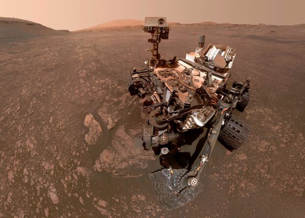 سلفی جدید «کنجکاوی» از رصد آب در مریخ