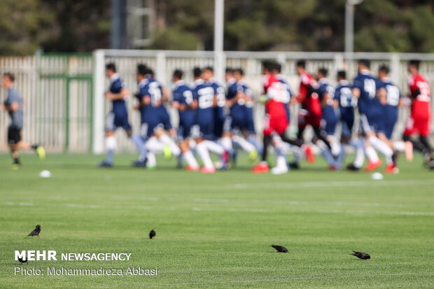 Team Melli's first training session with Marc Wilmots