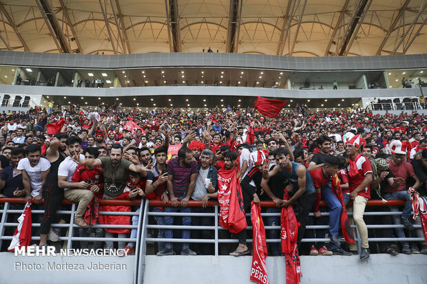 Persepolis-Damash in Hazfi Cup