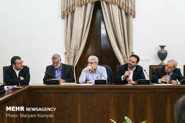 Supreme Council of Economy Holds meeting