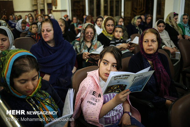 Iranian Jews mark anniversary of Imam Khomeini’s passing