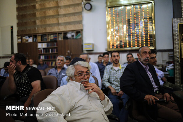 Iranian Jews mark anniversary of Imam Khomeini’s passing