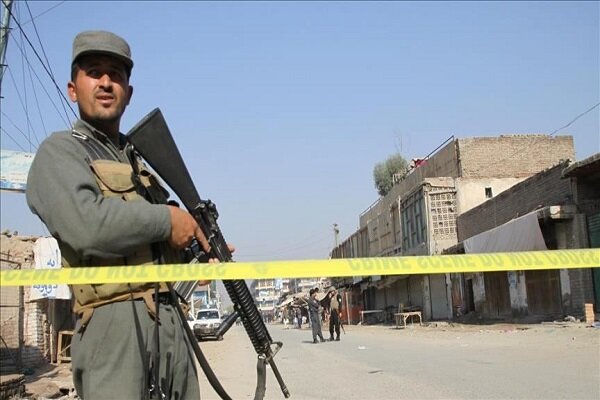 افغانستان میں خودکش حملے میں 4 سیکیورٹی اہلکاروں سمیت 9 افراد ہلاک