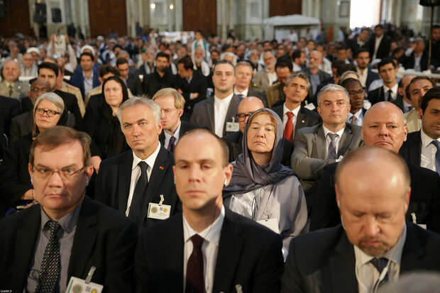 Leader addresses public on anniversary of the passing of Imam Khomeini