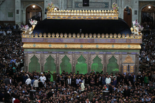 Leader addresses public on anniversary of the passing of Imam Khomeini