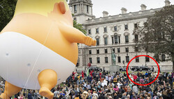 امریکی صدر کے دورہ برطانیہ کے موقع پرشدید احتجاج