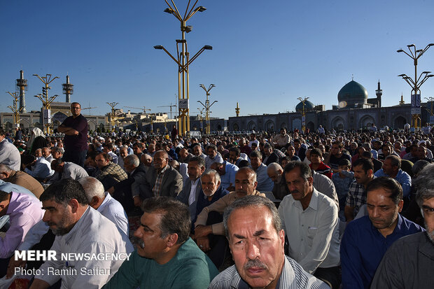 Eid al-Fitr prayers in Imam Reza (AS) holy shrine