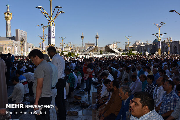 Eid al-Fitr prayers in Imam Reza (AS) holy shrine