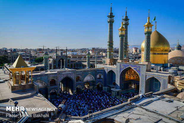 اقامه نماز عید سعید فطر در حرم مطهر حضرت معصومه(س)