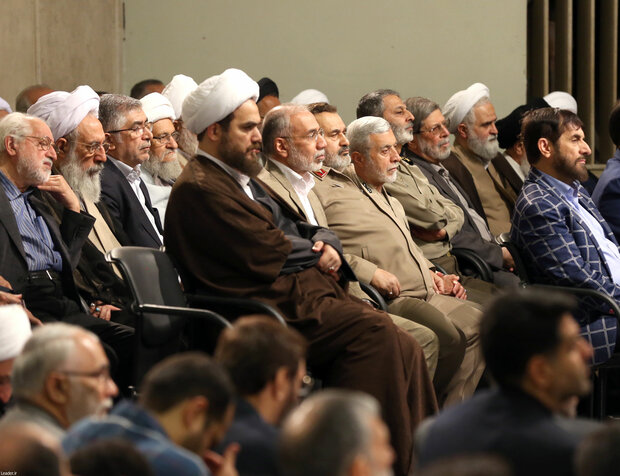 Leader's meeting with government officials, Islamic countries’ envoys