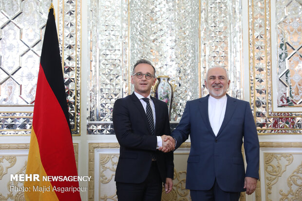 Zarif, Maas meeting in Tehran