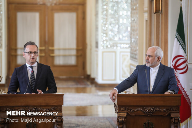 Press conference of Iran's Zarif, German's Maas in Tehran
