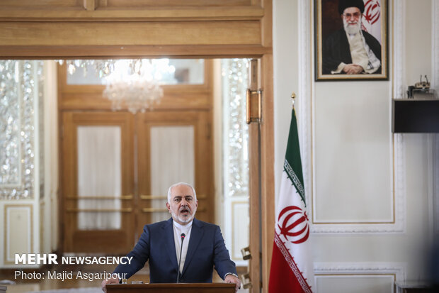 Press conference of Iran's Zarif, German's Maas in Tehran
