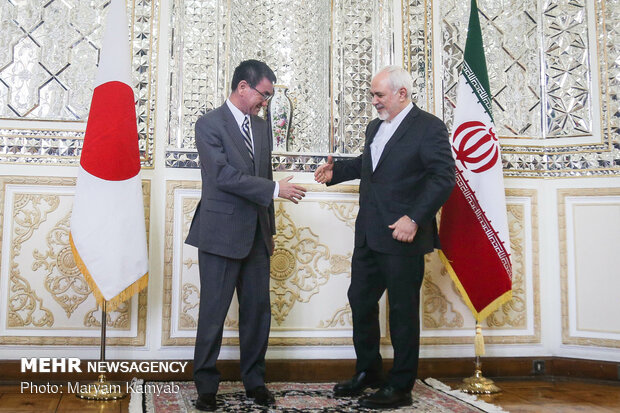 Meeting of Iran, Japan FMs in Tehran
